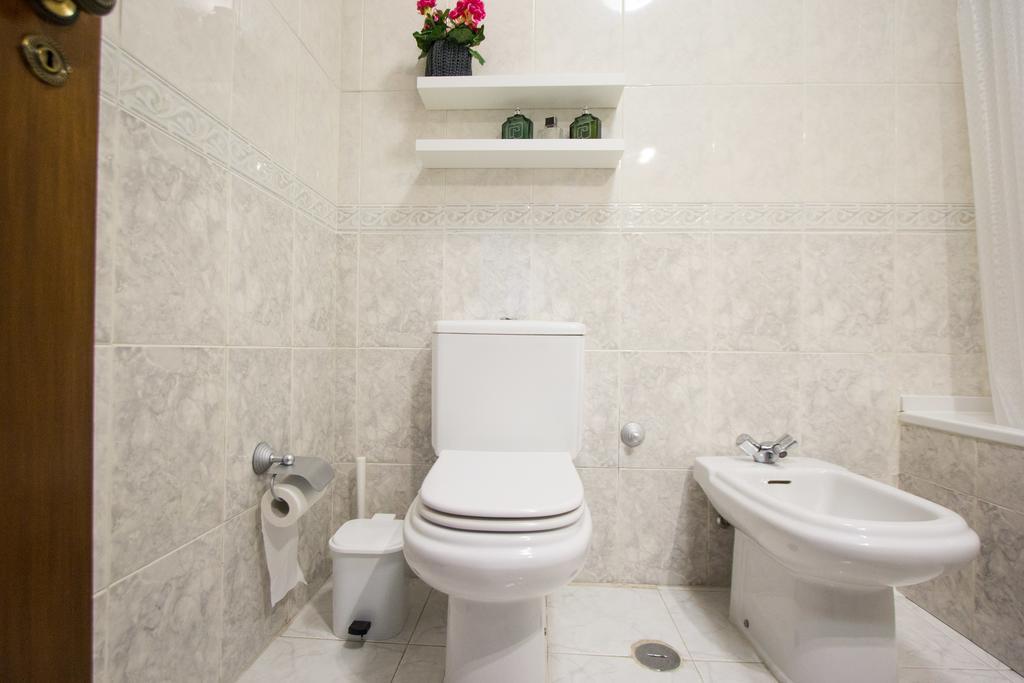 Spacious Apartment In リスボン エクステリア 写真