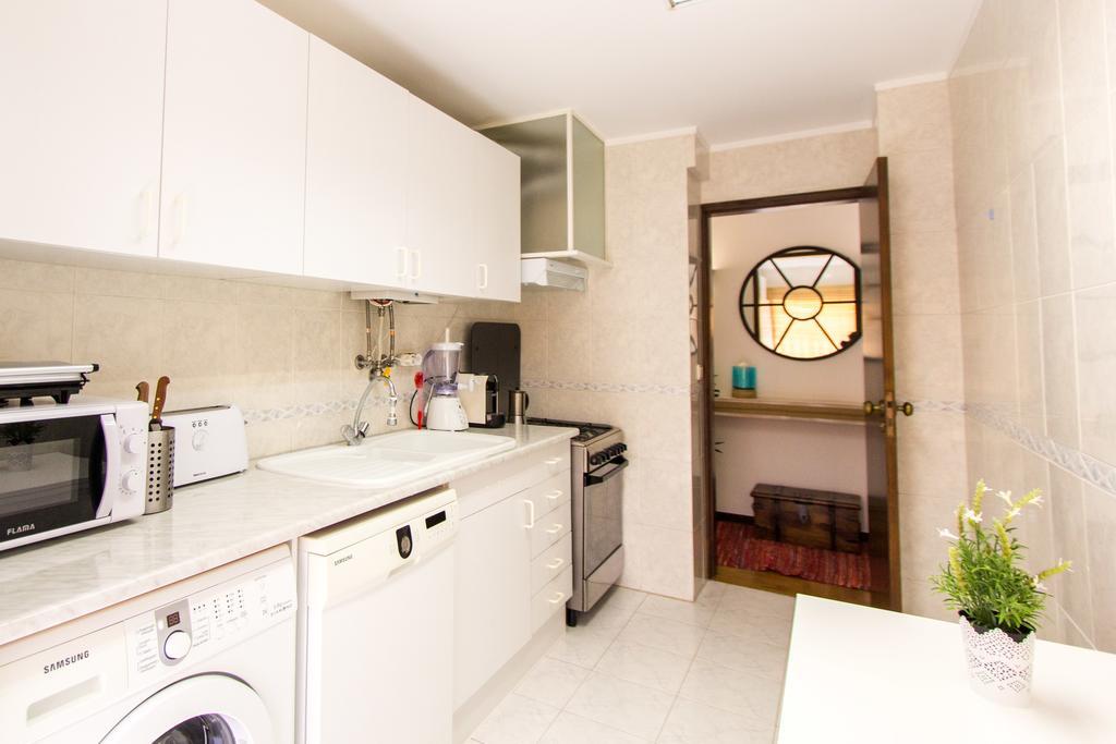 Spacious Apartment In リスボン エクステリア 写真