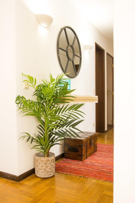 Spacious Apartment In リスボン エクステリア 写真